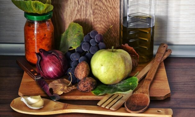 31 Keto Salad Dressing Recipes That’ll Spruce Up Any Veggie!