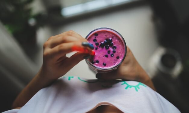 How To Use Astrology To Get Your Mate, From An Expert