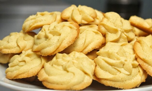 Easy Orzo dish made with lemon meat