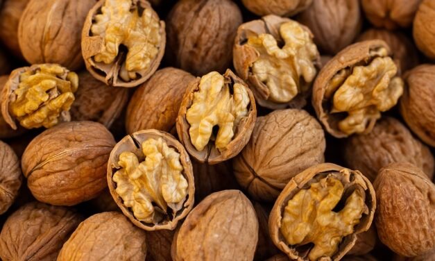 25 Skillet Chicken Recipes for Weeknight Banquets