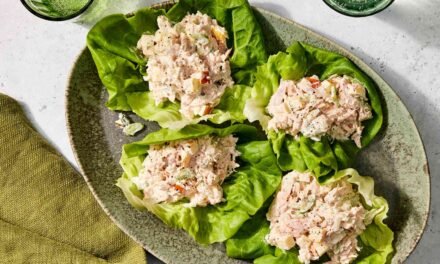 Tuna Salad Lettuce Wraps