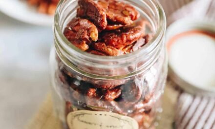 Candy and Spicy Roasted Pecans