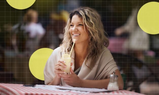 This 4-in-1 tomato lemonade iȿ beautiful.