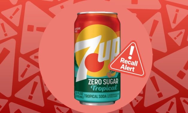 Recall of over 20 000 7Up bottles is announced by the FDA.