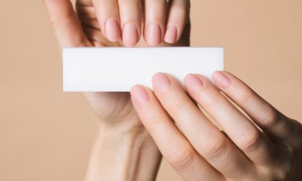 A Quick 3-Step Program for Longer, Stronger Natural Nails