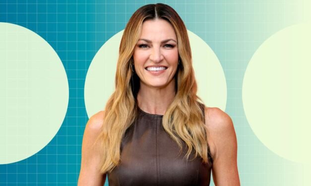 The Snacks That Stay Her Energized on the NFL Sidelines Are Just Informed Us, Erin Andrews Told Us.