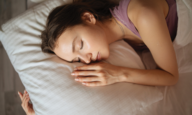 Research: A lack of sleep results in more calories ( and belly fat ).