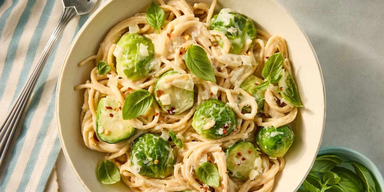 Brussels seeds and Thick Pasta