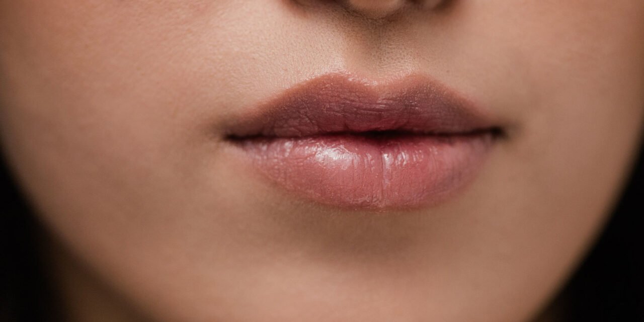 Why Is Microcurrent Devices Plump Sagging Mouth?