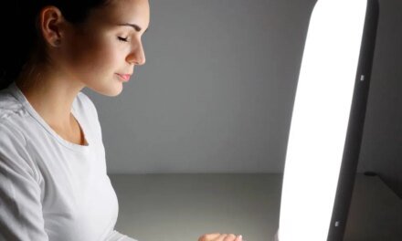HealthyWomen- Terrible Light Therapy