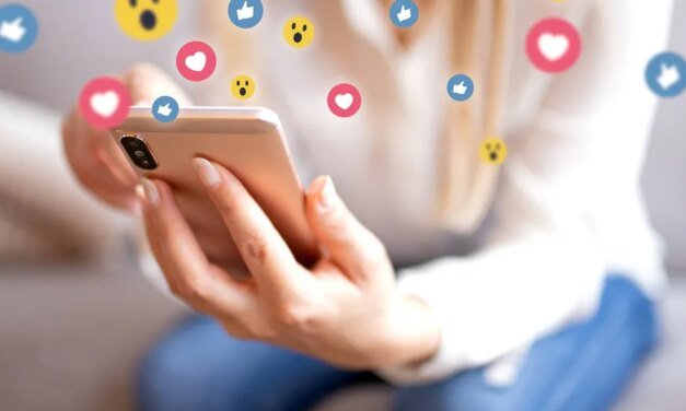 Healthy Women: 4 TikTok Trends